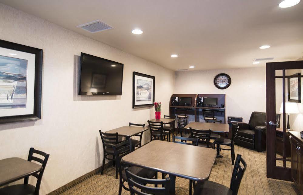 My Place Hotel-Dickinson, Nd Exterior foto
